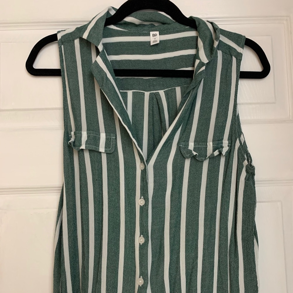 Worn once! Sleeveless striped green top